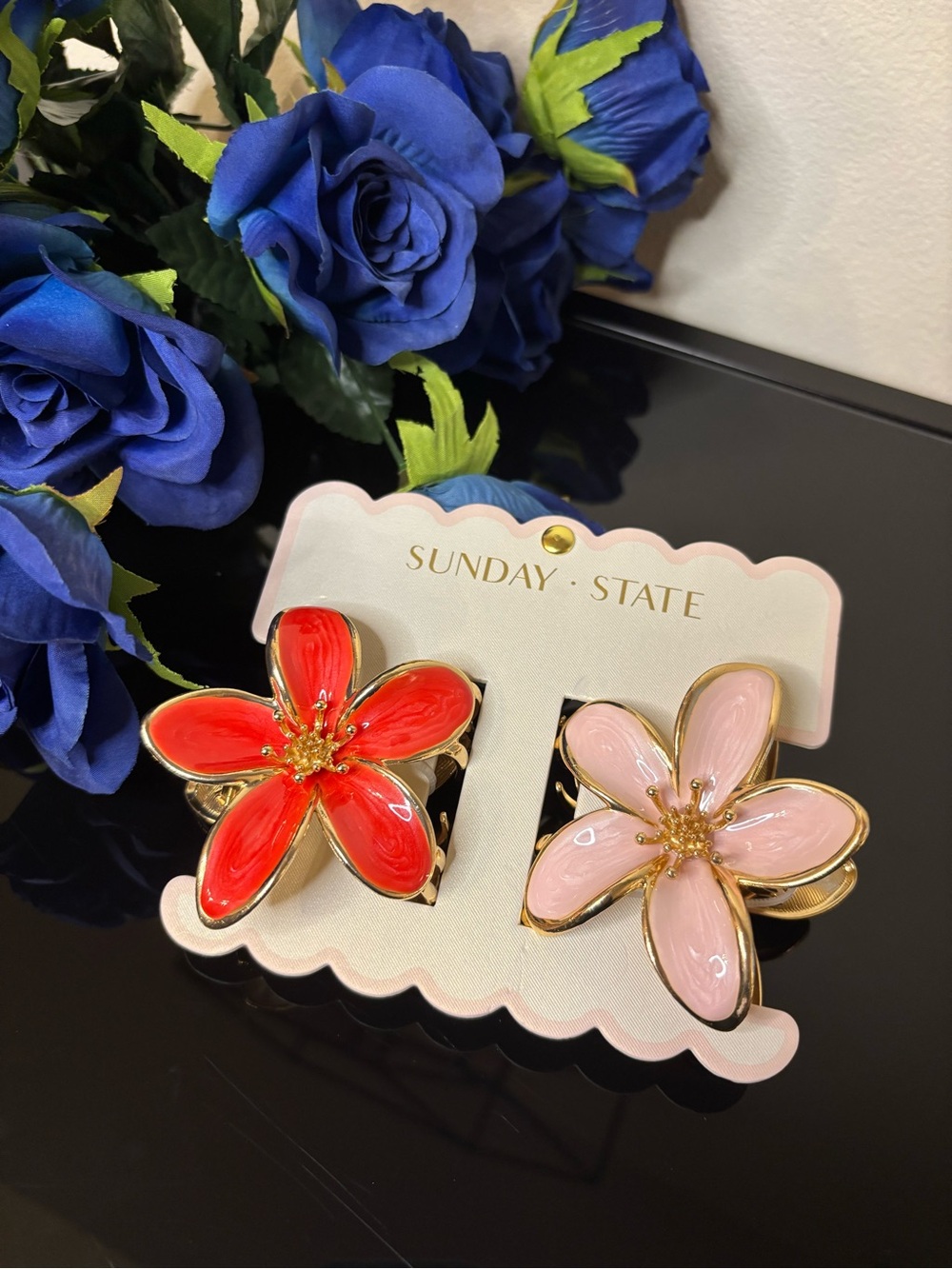 NWT Sunday State Large Floral Statement Hair Clips - Red & Pink